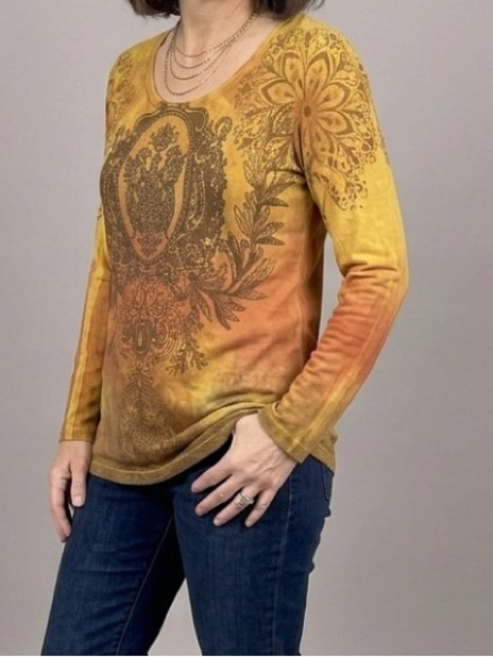 Dressbarn Gold and Orange 3/4 Sleeve Graphic Blouse